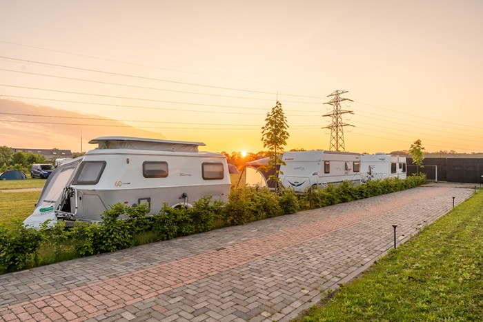 Zonsondergang camping