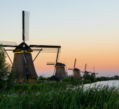 thomas-bormans-kNmlCjM3apA-unsplash@2x.png